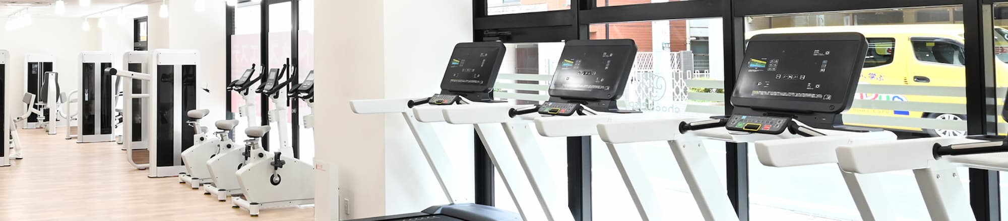 トレーニングマシン